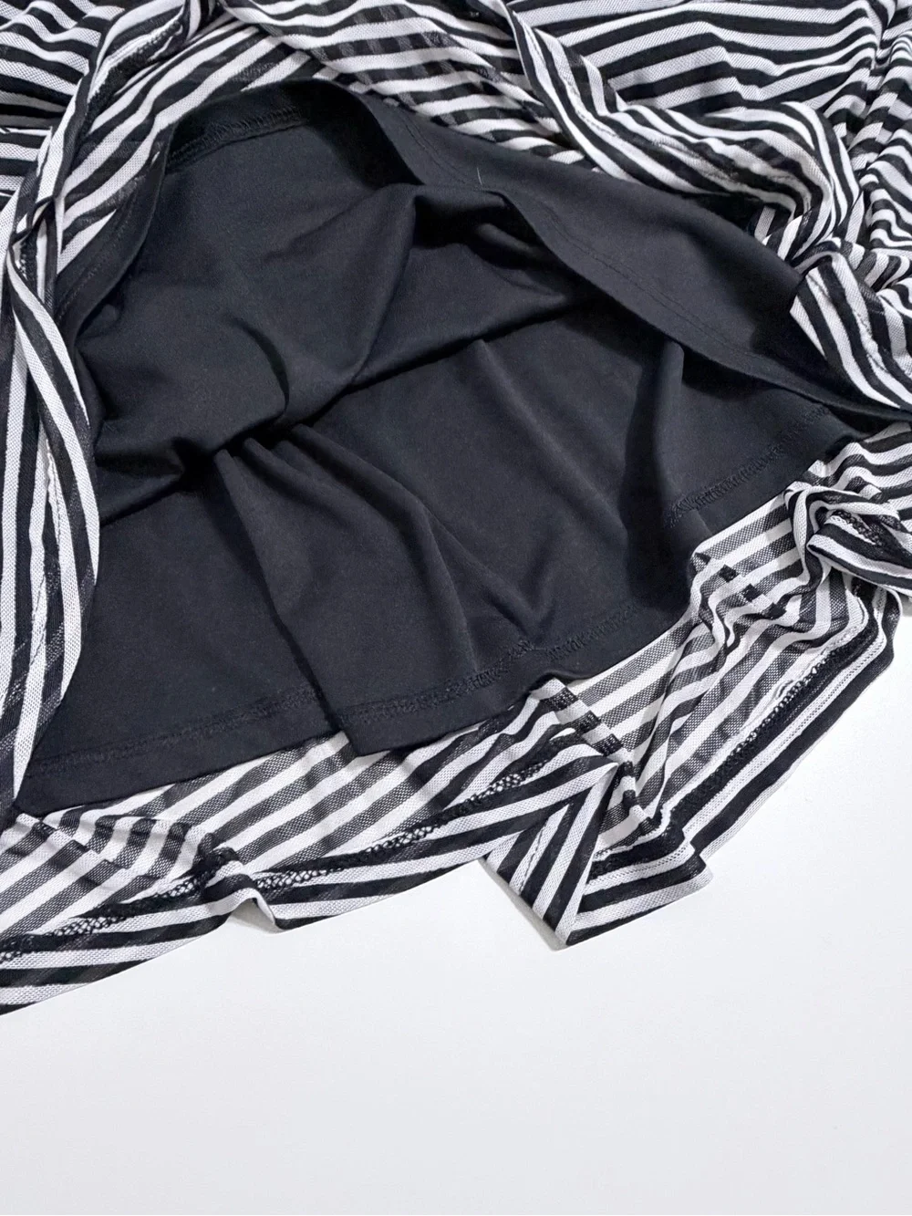 Hot Topic Tank Dress with Back Tie Detail in Black & White Juniors Large *Flawed